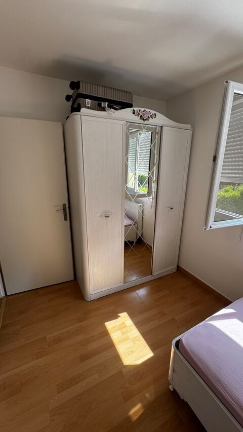 Ensemble chambre fille (Lit, Armoire, Commode, Chevet) Chaumes-en-Brie (77)