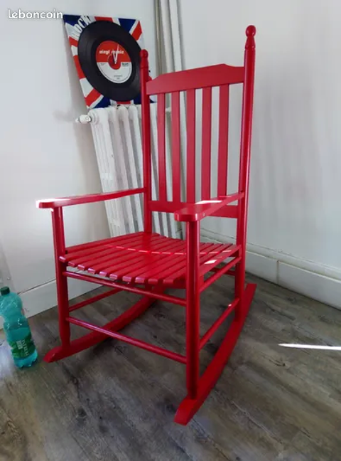 rocking chair en bois rouge 65 Marseille 8 (13)