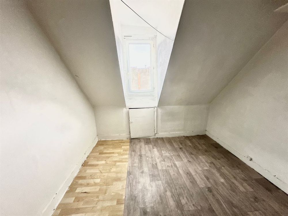 Vente Appartement Deux chambres dernier étage Paris 11