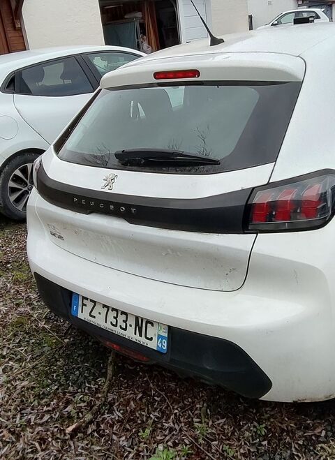 Peugeot 208 PureTech 75 S&S BVM5 Active