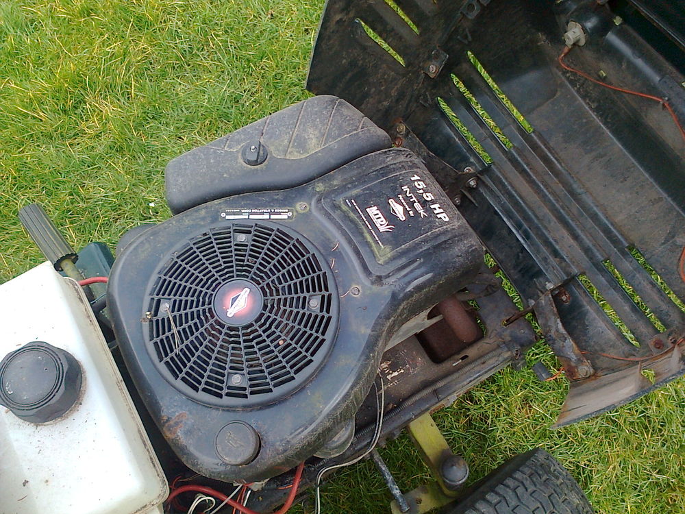 tracteur tondeuse Jardin