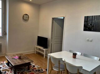  Appartement à louer 2 pièces 35 m² Gex