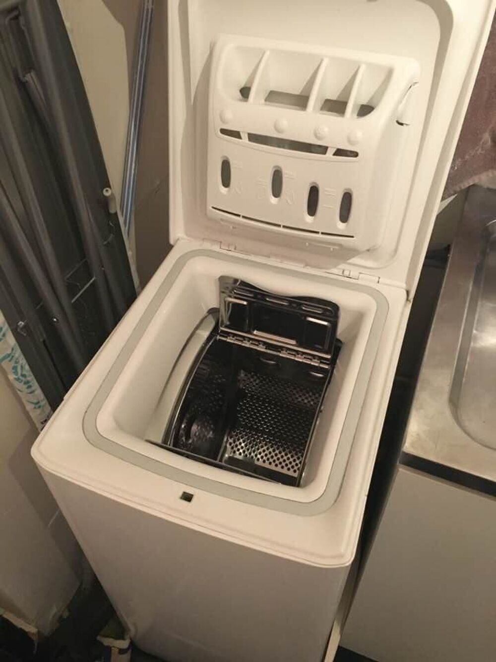 Lave-linge 6kgs &agrave; saisir Electroménager