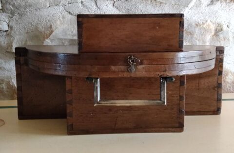 Boite en bois originale. 40 Vierzon (18)