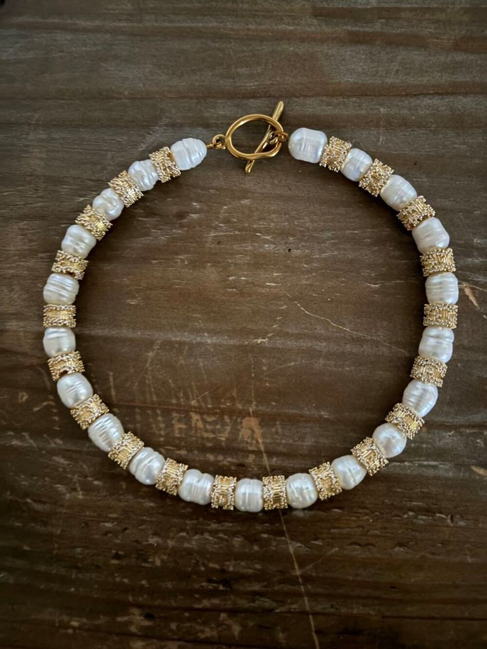 collier ras du cou en perles de culture Bijoux et montres