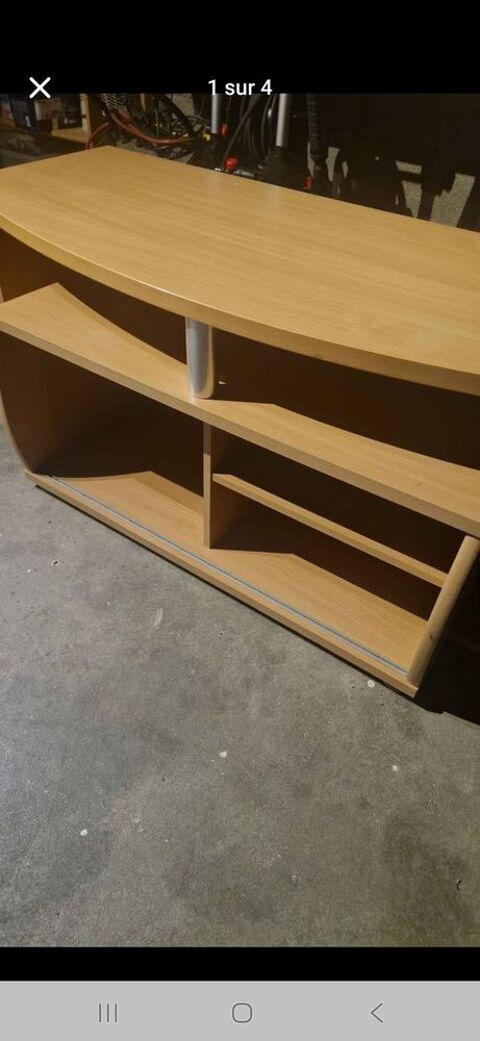 Meuble TV ( tr�s bon �tat ) 30 Montmorillon (86)