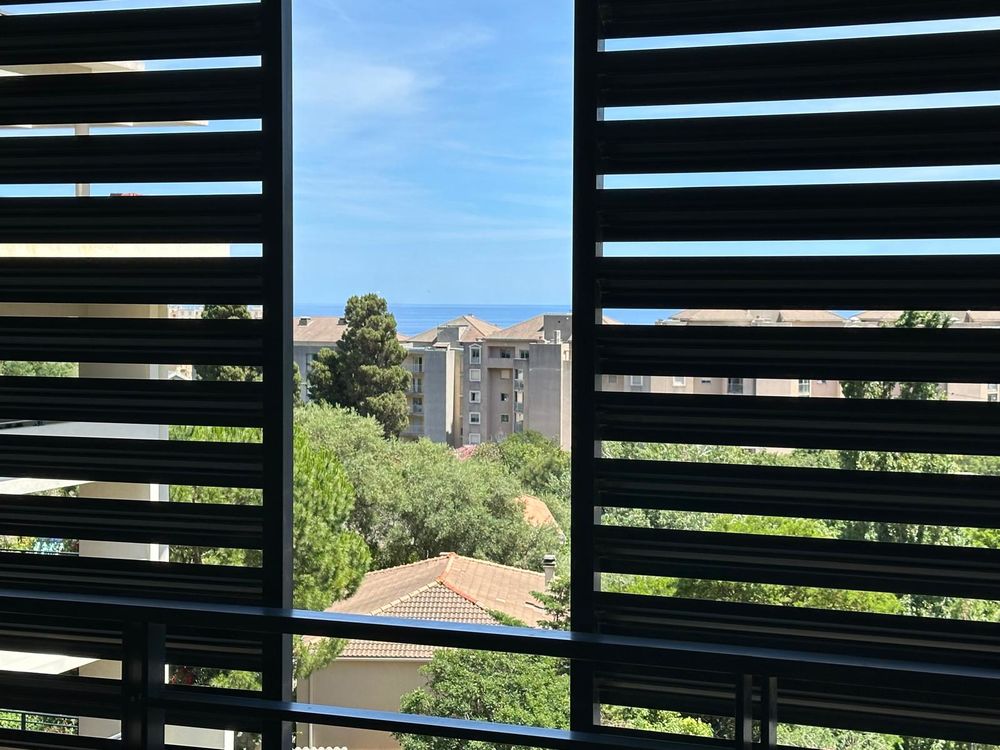 Location Appartement APPARTEMENT F3 64m2 avec terrasse couverte de 20m2 Ville-di-pietrabugno