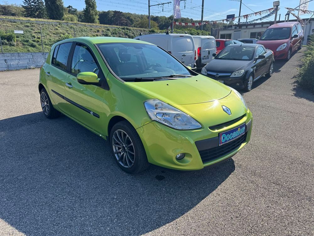 Clio III 1.2 16V 75 eco2 Expression Clim Euro 5 2010 occasion 69360 Ternay