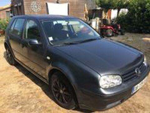 Golf 1.4i 1999 occasion 17430 Tonnay-Charente
