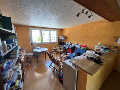   SAINT JEAN DE MAURIENNE Agréable T3 de 64 m2  Appartement - 3 pièce(s) - 64 m²