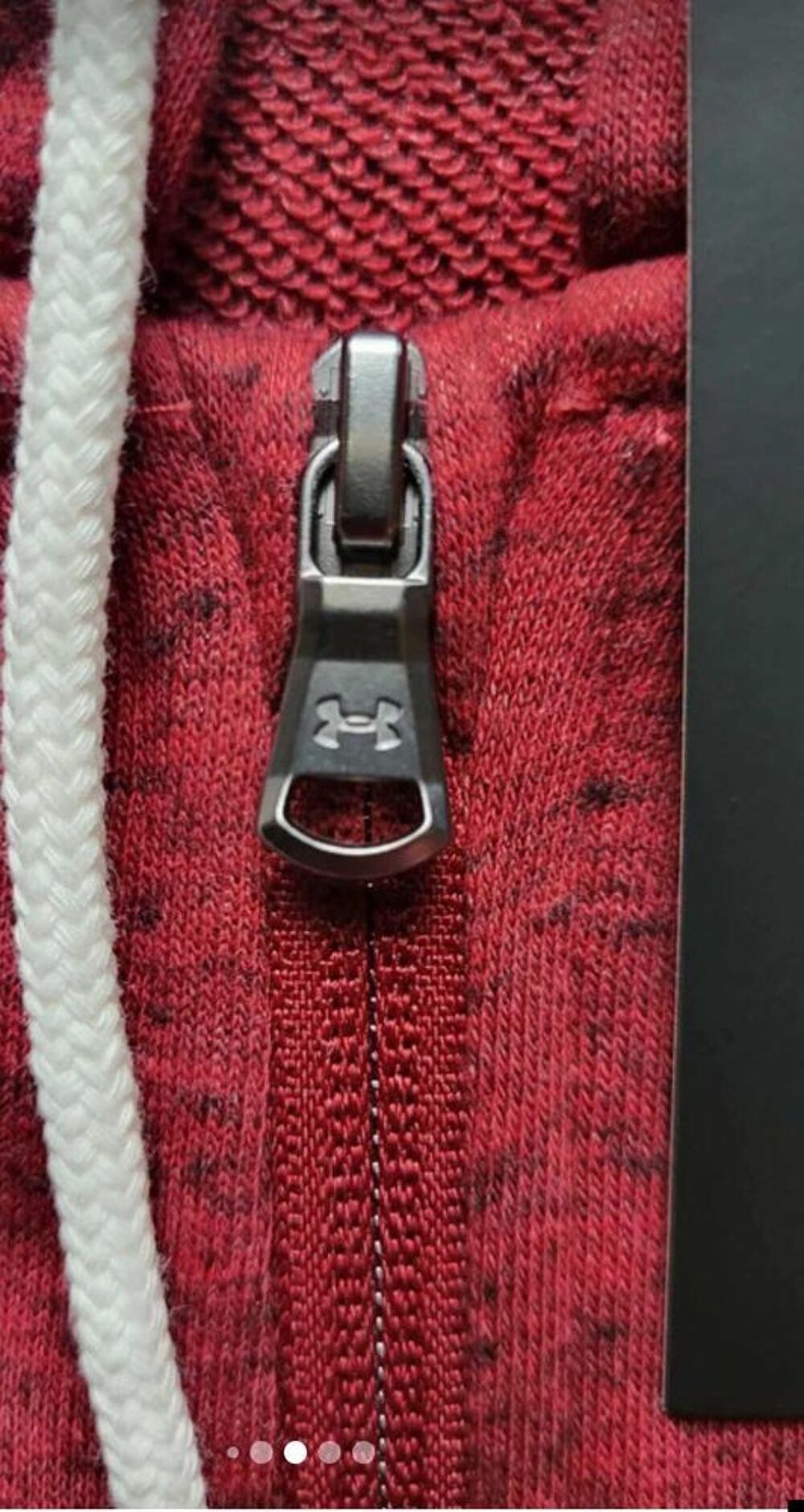 veste+zipp&eacute;e+under+amour+bordeaux+(original Vêtements