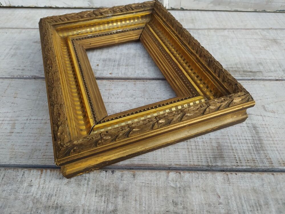 Cadre Barbizon Dor&eacute; Bois et Stuc XIX&egrave;me Feuil.16,5cm x 11cm Décoration