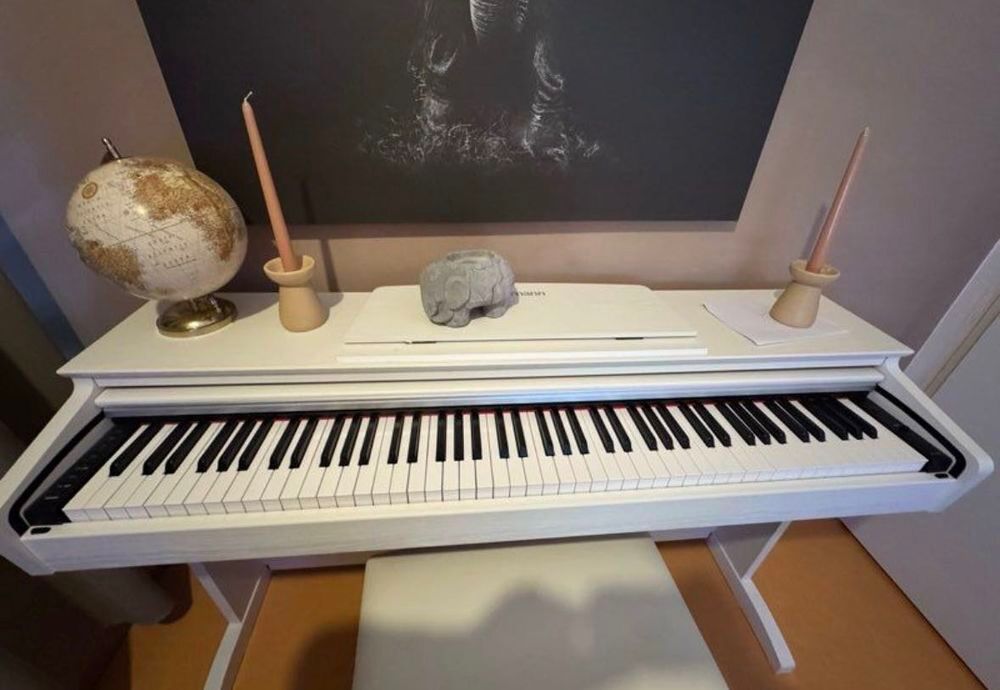 Piano Thomann DP32 + tabouret pianiste white Instruments de musique
