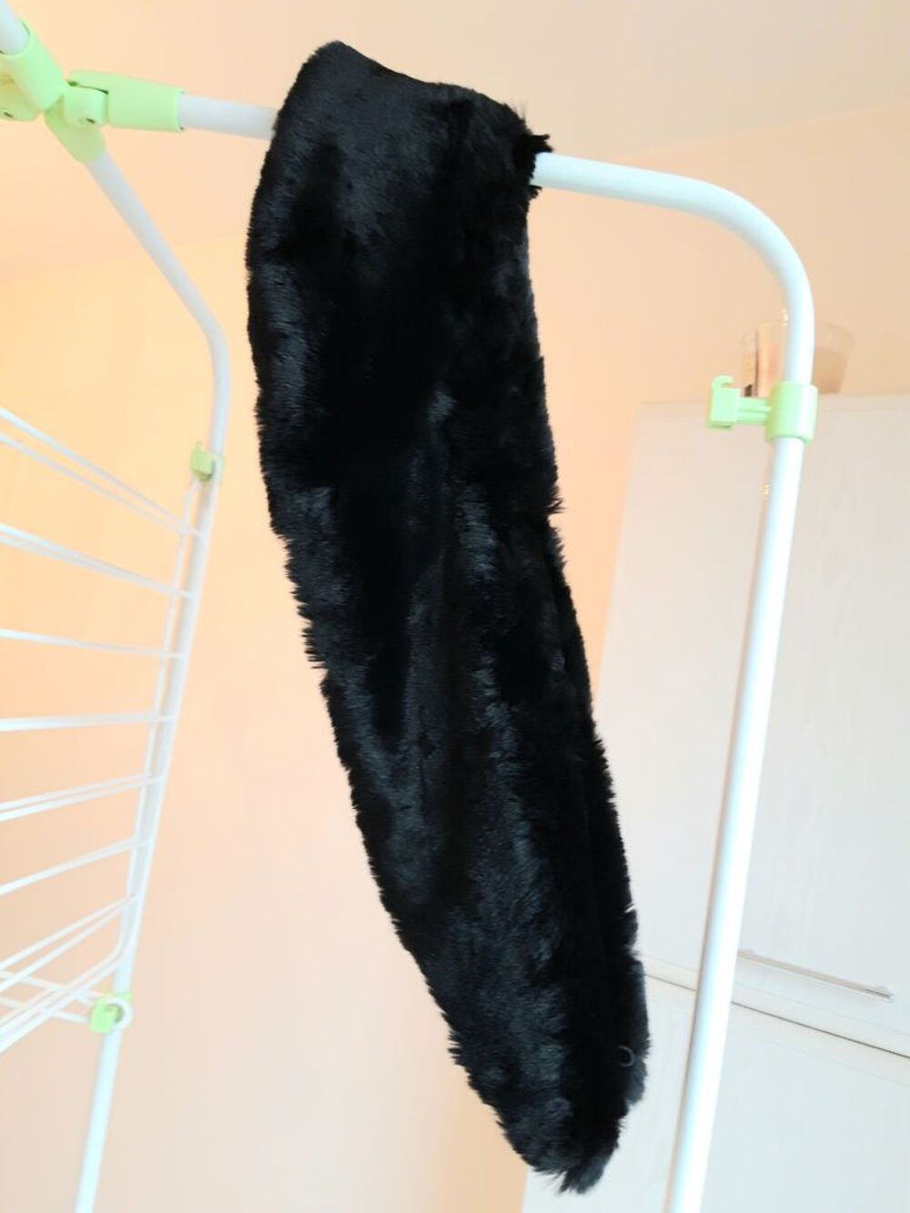 Cols et Toque de Fourrure 
Vêtements