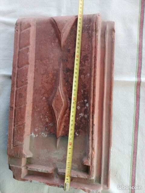 tuile  lozangee 1500 Savigny-sur-Braye (41)