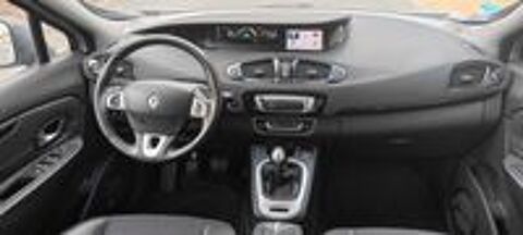 Grand Sc&eacute;nic III Grand Sc&eacute;nic dCi 130 Energy FAP eco2 Bose 5 pl 2013 occasion 69400 Villefranche-sur-Sa&ocirc;ne