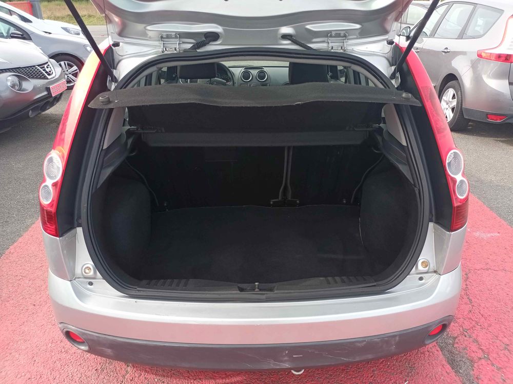 Fiesta 1.3i Senso 2006 occasion 86600 Coulombiers