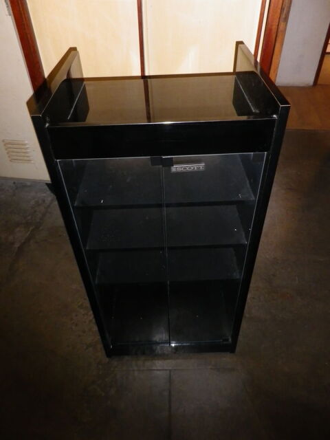 meuble IFLI 70 Metz (57)