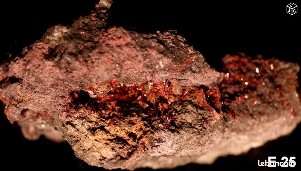 ERYTHRINE 25 : Min&eacute;raux de collection 