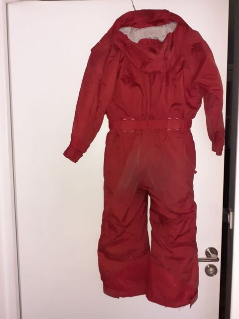 COMBINAISONS DE SKI ENFANT 6 Villejuif (94)