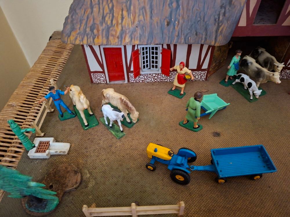Ferme normande et son pigeonnier Jeux / jouets