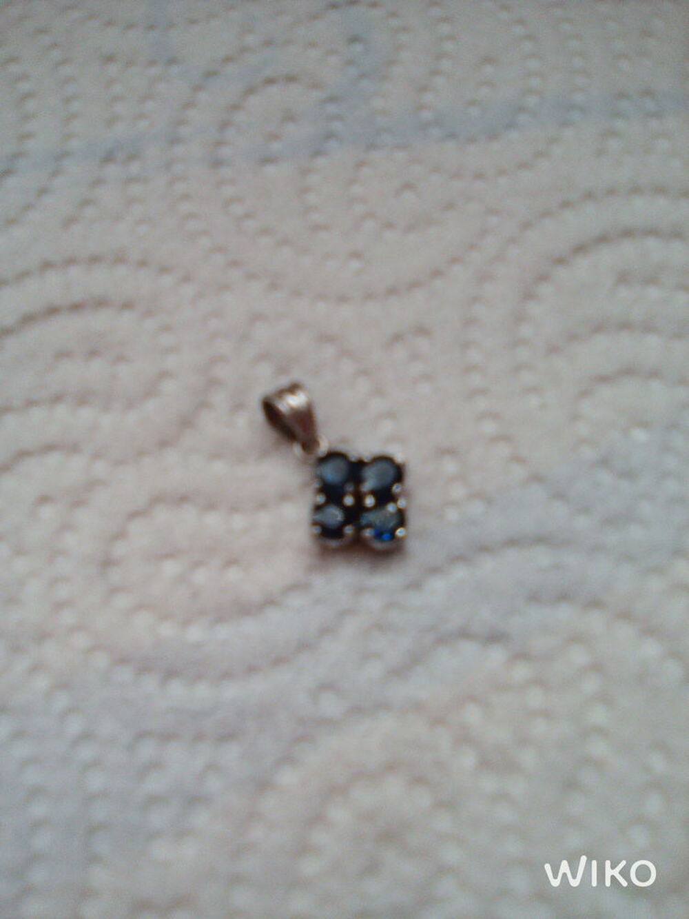 pendentif pierres bleues mont&eacute;es sur argent v&eacute;ritable Bijoux et montres