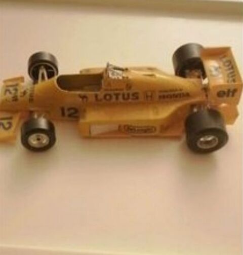 Voiture lotus 8 Mulhouse (68)