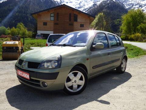 Renault Clio II Clio 1.4i 16V Privilège 2002 occasion Les Houches 74310