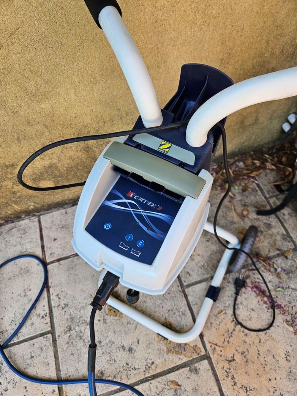 robot de piscine zodiac Jardin