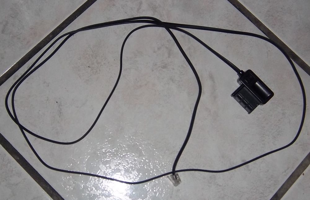 Cable de t&eacute;l&eacute;phone Longueur : 1,80 m Tlphones et tablettes