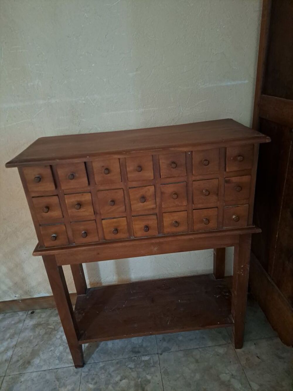 Petit meuble de m&eacute;tier Meubles
