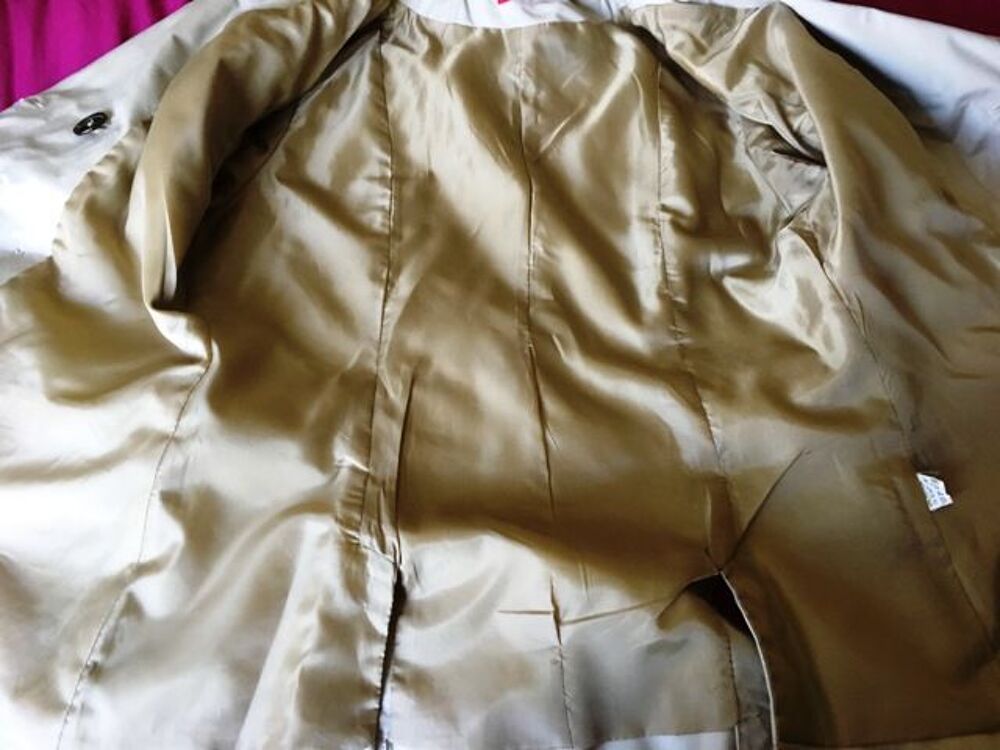 trench imperm&eacute;able, Vêtements