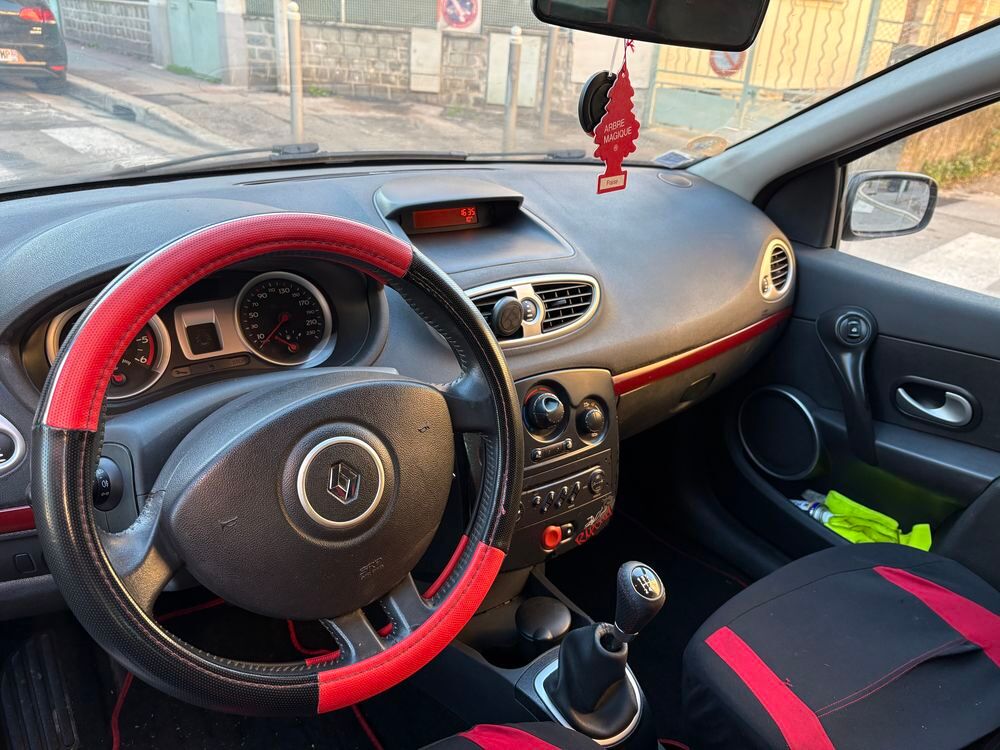 Clio III Clio 1.5 dCi 70 Dynamique 2007 occasion 06000 Nice