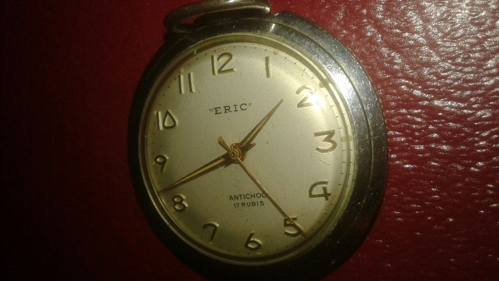 GOUSSET ERIC. Bijoux et montres
