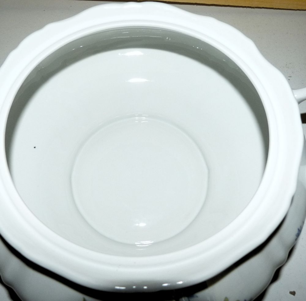 soupi&egrave;re Porcelaine FD CHAUVIGNY 