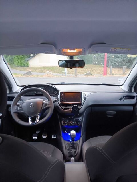 Peugeot 208 BlueHDi 100 S&S BVM6 Active Business