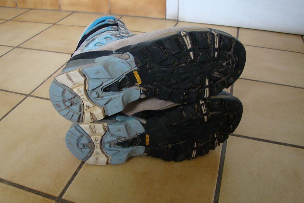 Chaussures de randonn&eacute;e ASOLO 37 &frac12; Sports