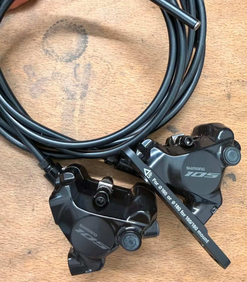 Shimano
105 RD-R7100 12s Vélos