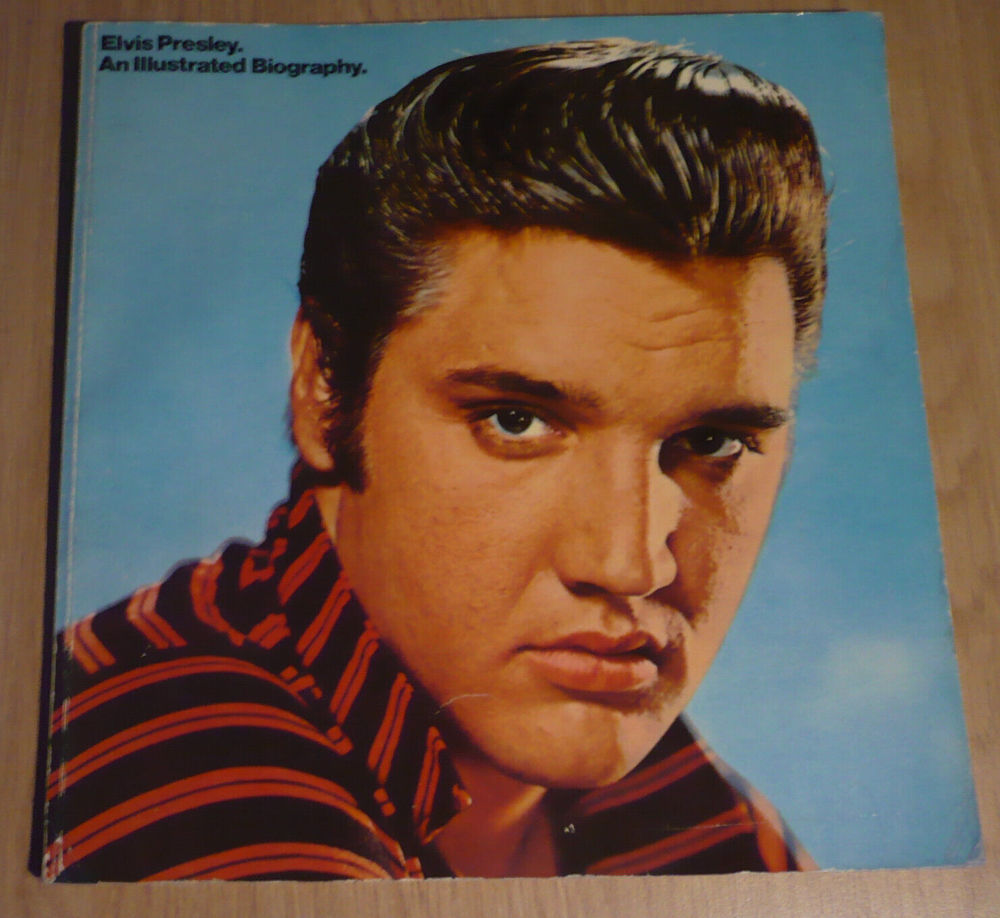 ELVIS PRESLEY ? ART ILLUSTRATED BIOGRAPHY - A Biography by Livres et BD