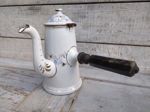 Cafeti�re Verseuse �maill�e  D�cor Petites Fleurs 
80 Loches (37)