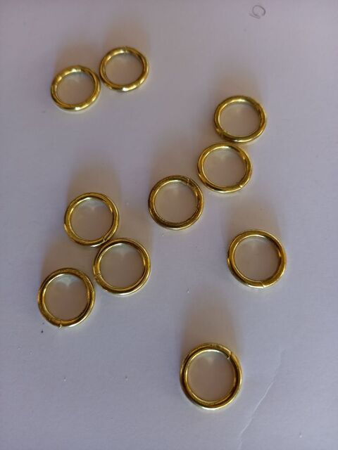 Lot de 10 anneaux de 10 mm de diamtre en laiton massif      3 Saumur (49)