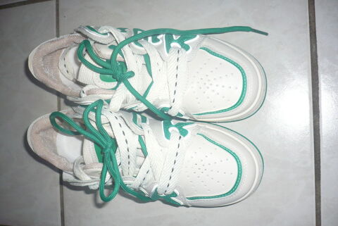 BASKET NEUVE POINTURE 35 10 Le Versoud (38)