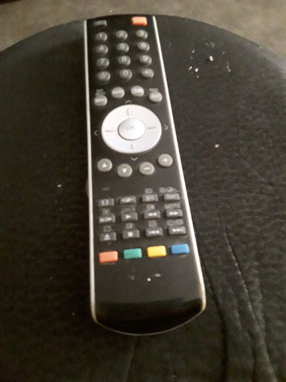 Bonjour 
ventes 2 t&eacute;l&eacute;commande d origine pour TV TOSHIBA Photos/Video/TV