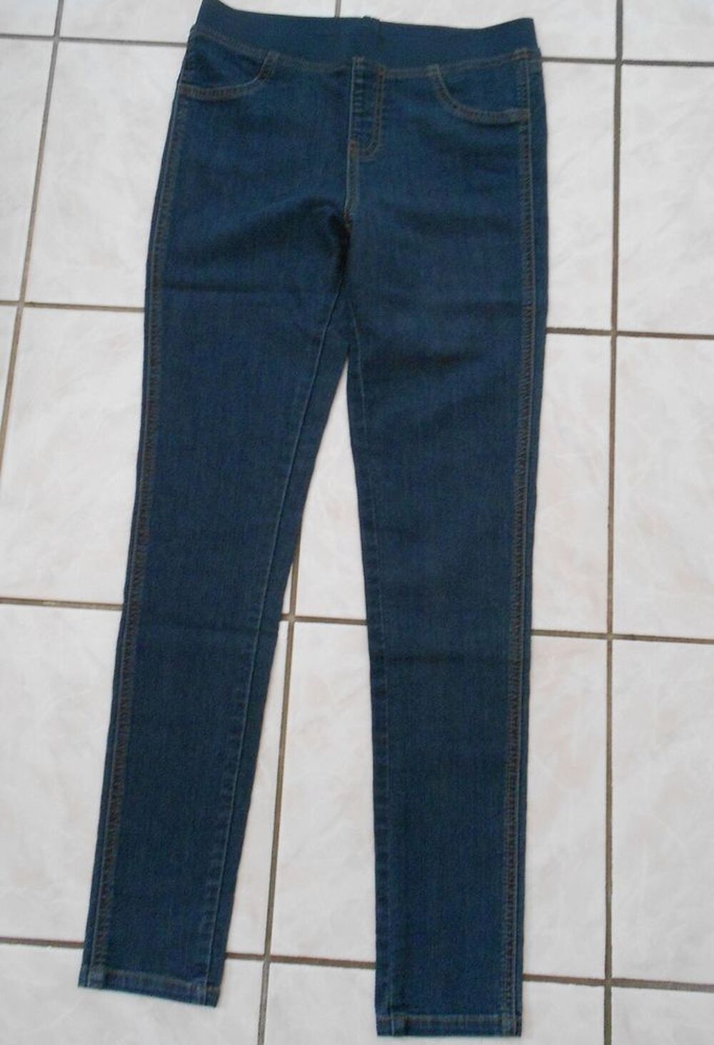 Jean ou jegging en denim stretch jean " Votre Mode " - T 40 Vêtements