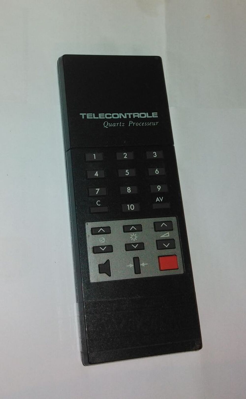 t&eacute;l&eacute;commande t&eacute;l&eacute;vision telecontrole quartz processeur Photos/Video/TV