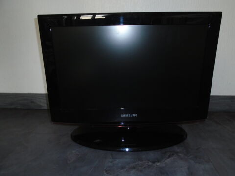 TV COULEUR 40 Chcy (45)