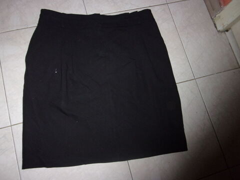 3 jupes taille 38 bon �tat 9 Annonay (07)