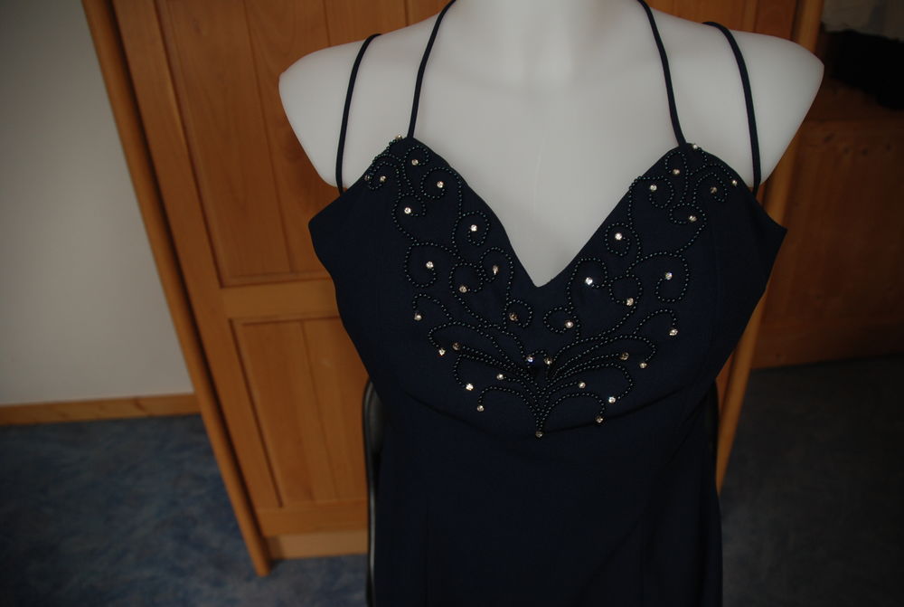 Robe de cocktail Vêtements