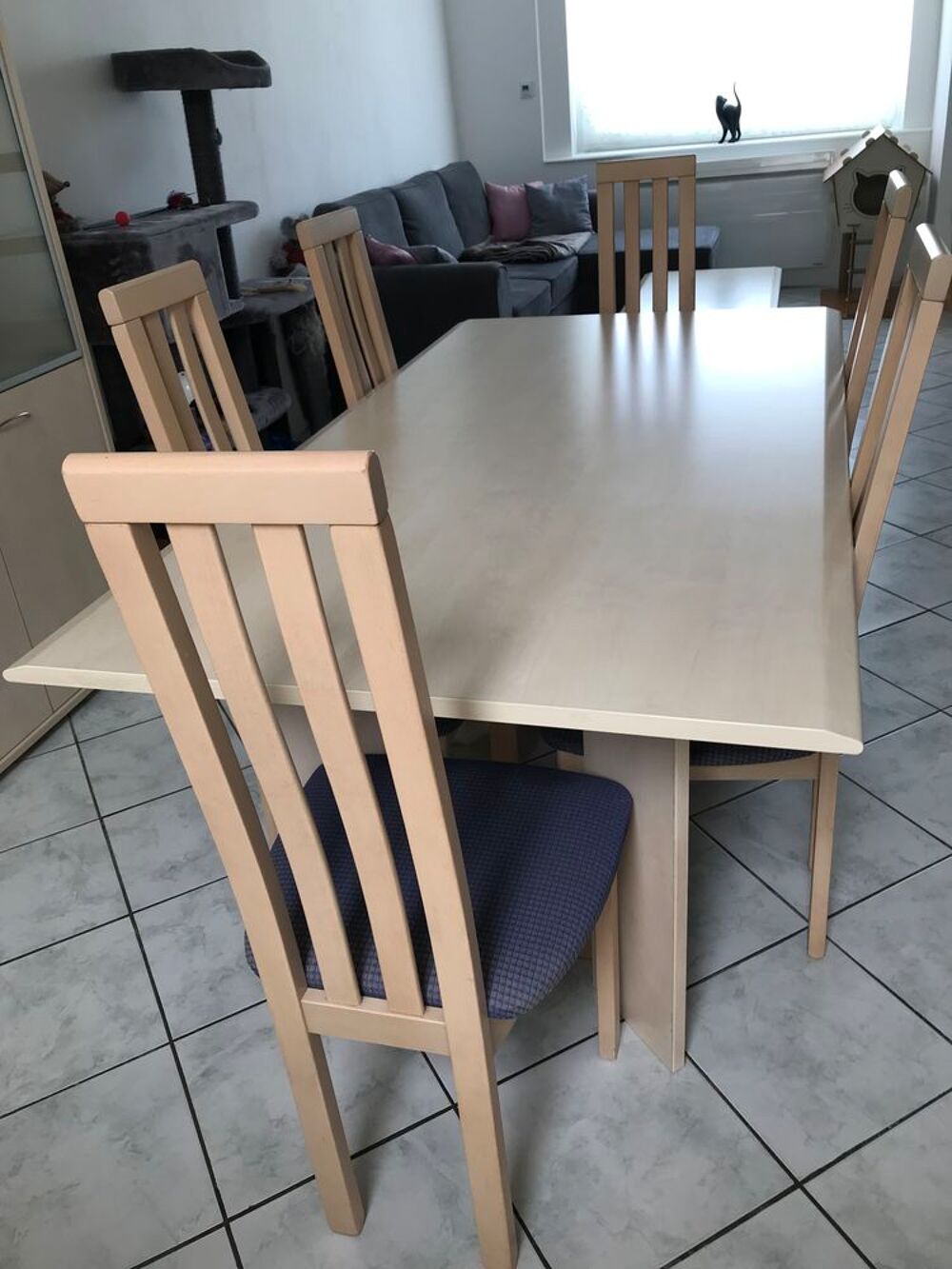 Salle &agrave; manger compl&egrave;te Meubles