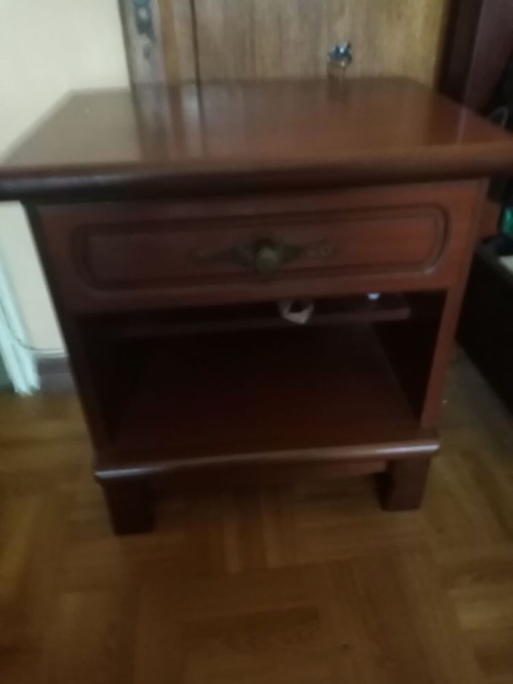 Lit 1 personne + sommier + table de nuit Meubles